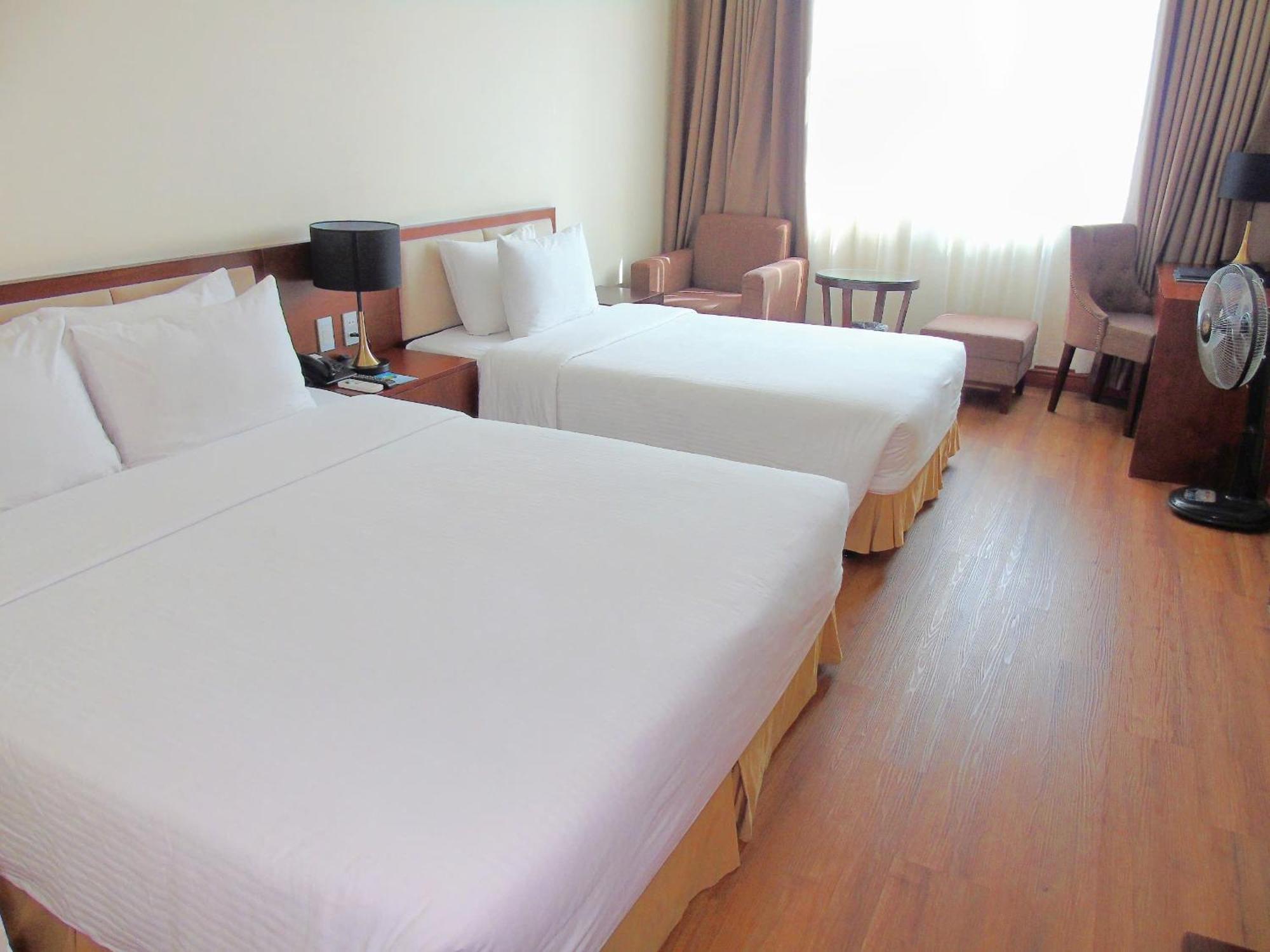 Muong Thanh Vinh Hotel Exterior photo