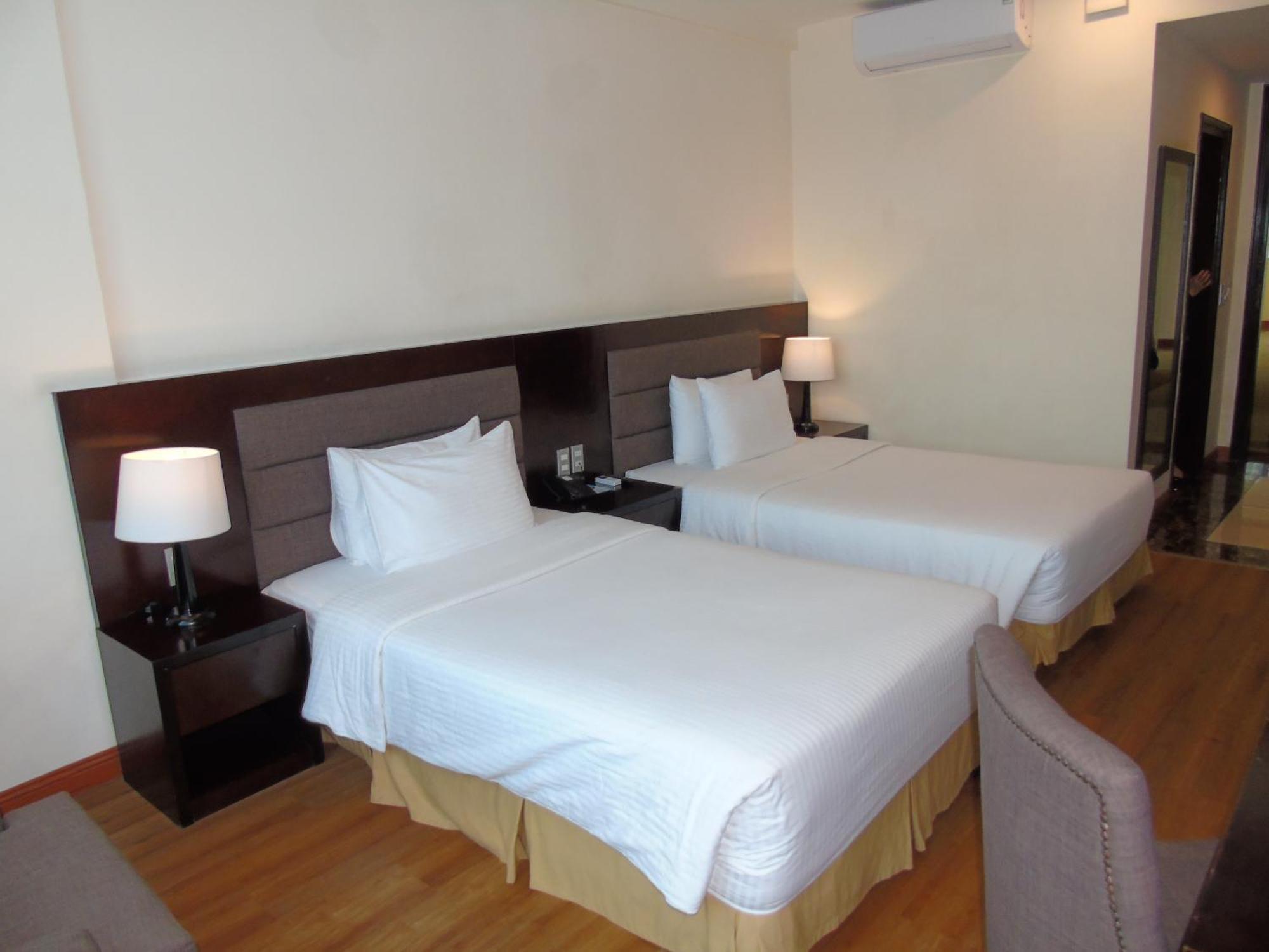 Muong Thanh Vinh Hotel Exterior photo