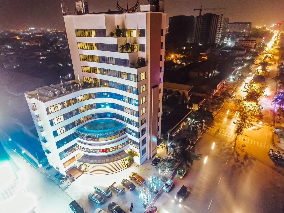 Muong Thanh Vinh Hotel Exterior photo