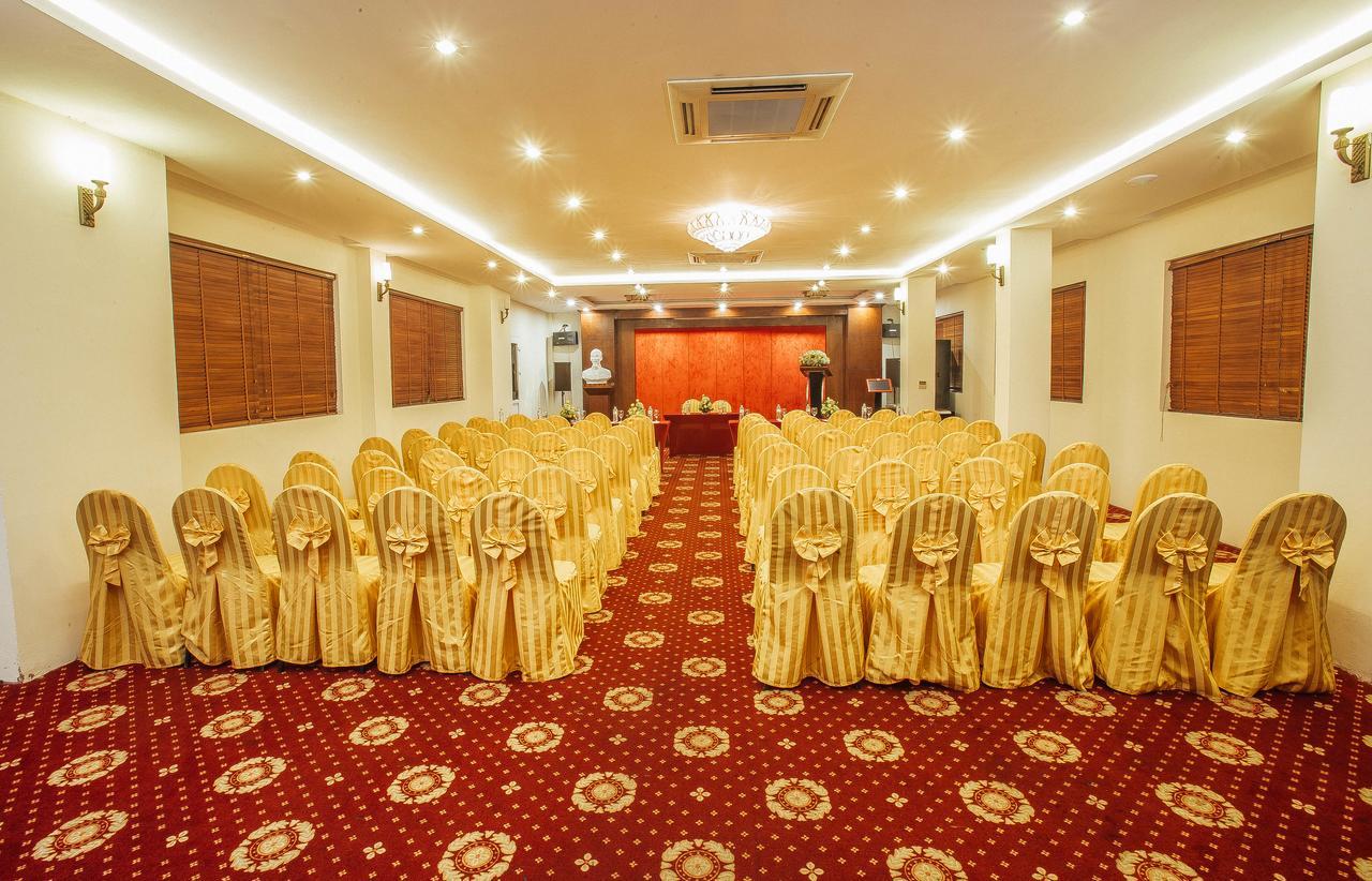 Muong Thanh Vinh Hotel Exterior photo
