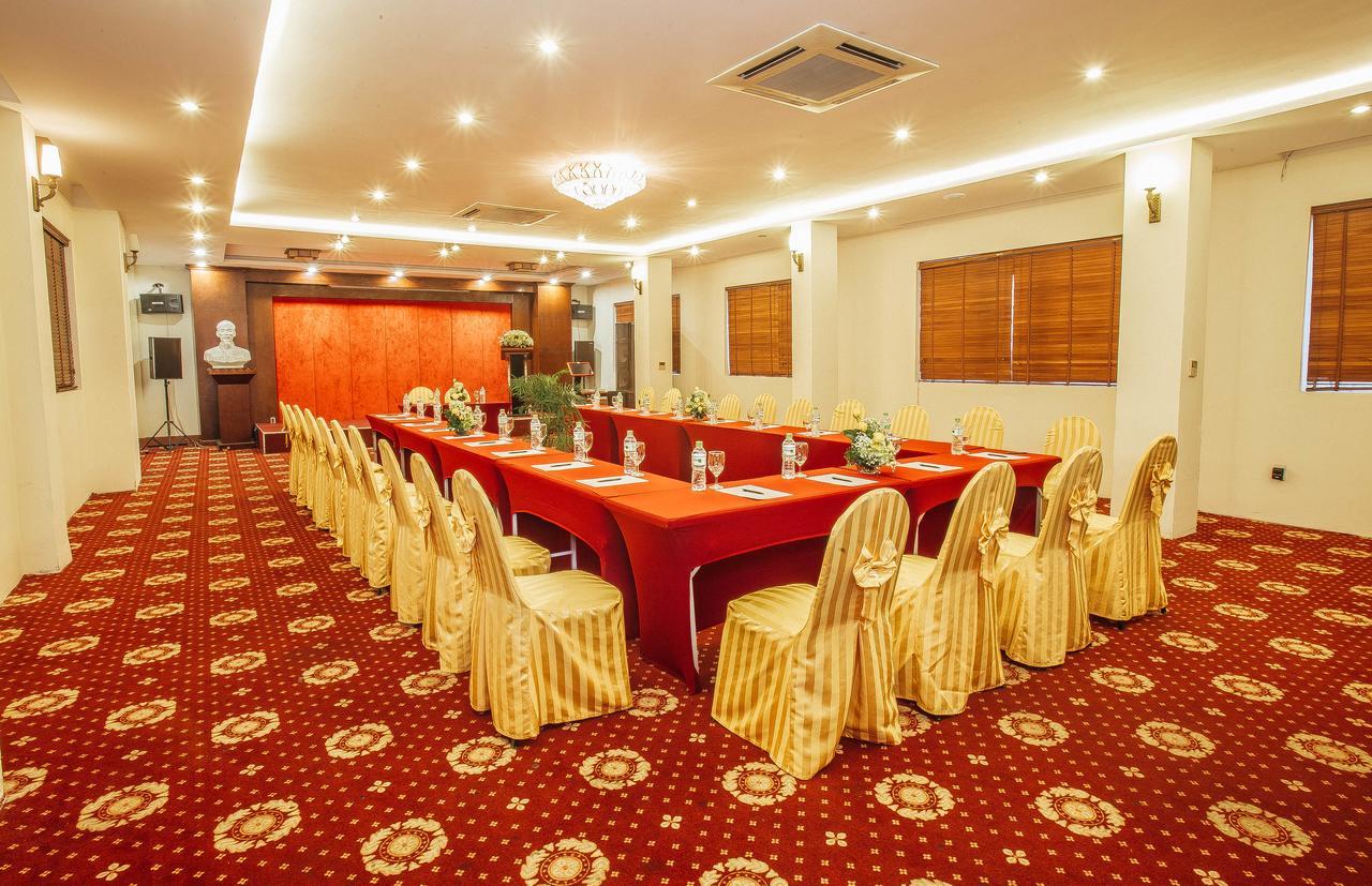 Muong Thanh Vinh Hotel Exterior photo