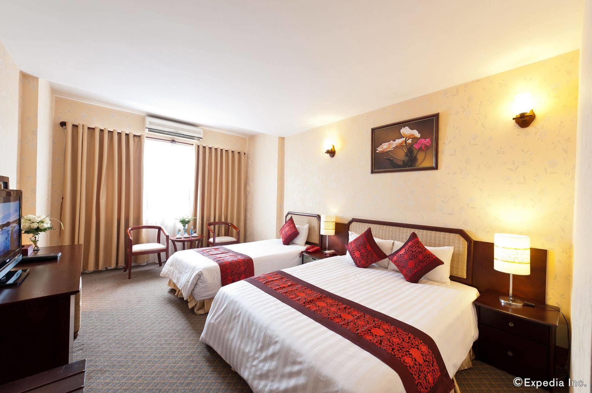 Muong Thanh Vinh Hotel Exterior photo